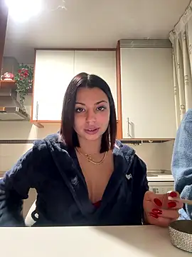 Snapshot of NoeliaGarcia17 chatting on 01-12-26, 11:43 NoeliaGarcia17 online show from 01-12-26, 11:43