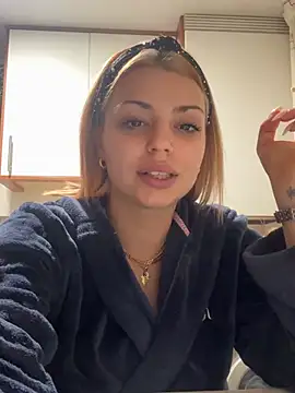 Snapshot of NoeliaGarcia17 chatting on 02-06-26, 11:19 NoeliaGarcia17 online show from 02-06-26, 11:19
