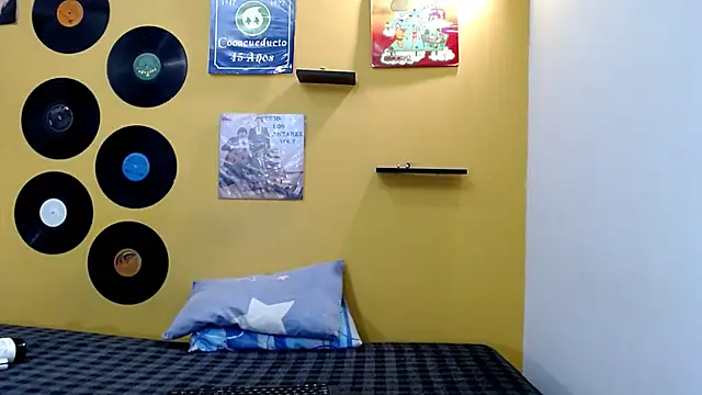 skinnyverus18 online show from 03-16-26, 07:51