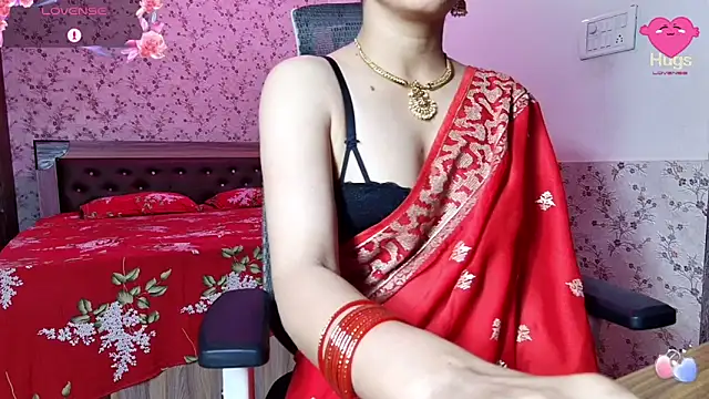 Snapshot of snow_white123 chatting on 05-16-26, 12:40 snow white123 online show from 05-16-26, 12:40