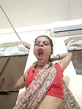 Snapshot of Sonam_dhakad chatting on 09-08-25, 06:29 Sonam dhakad online show from 09-08-25, 06:29