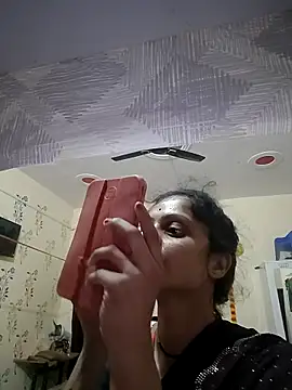 Snapshot of Sonam_dhakad chatting on 09-24-25, 06:22 Sonam dhakad online show from 09-24-25, 06:22