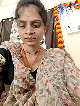 Snapshot of Sonam_dhakad chatting on 10-05-25, 07:28 Sonam dhakad online show from 10-05-25, 07:28