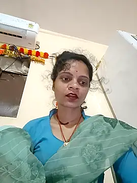 Snapshot of Sonam_dhakad chatting on 10-15-25, 11:05 Sonam dhakad online show from 10-15-25, 11:05