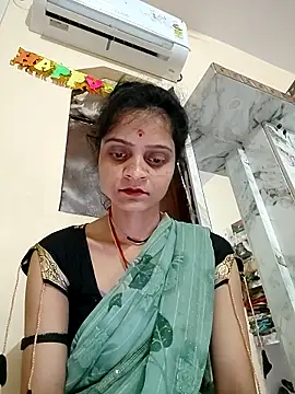 Snapshot of Sonam_dhakad chatting on 10-29-25, 04:42 Sonam dhakad online show from 10-29-25, 04:42