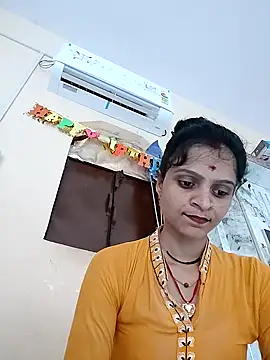 Snapshot of Sonam_dhakad chatting on 10-30-25, 04:47 Sonam dhakad online show from 10-30-25, 04:47