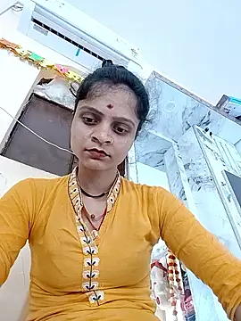 Snapshot of Sonam_dhakad chatting on 11-04-25, 06:12 Sonam dhakad online show from 11-04-25, 06:12