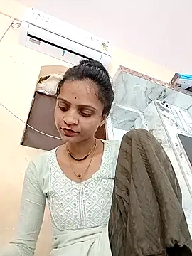 Snapshot of Sonam_dhakad chatting on 11-15-25, 07:49 Sonam dhakad online show from 11-15-25, 07:49