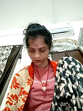 Snapshot of Sonam_dhakad chatting on 11-26-25, 07:37 Sonam dhakad online show from 11-26-25, 07:37