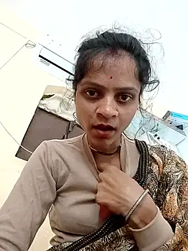 Snapshot of Sonam_dhakad chatting on 11-27-25, 07:43 Sonam dhakad online show from 11-27-25, 07:43