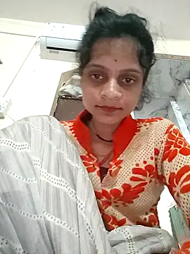 Snapshot of Sonam_dhakad chatting on 12-01-25, 03:28 Sonam dhakad online show from 12-01-25, 03:28