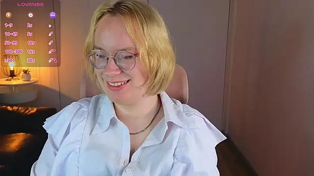 Amanda Butlerr online show from 06-29-26, 10:15