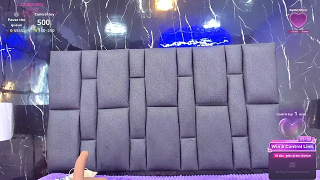 BustyGlow online show from 05-11-26, 02:45