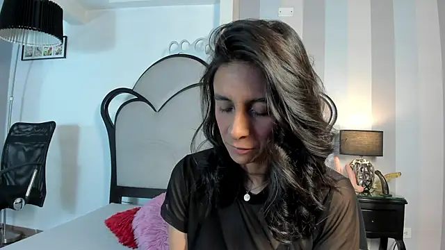 MiaAmore  online show from 07-21-26, 06:21