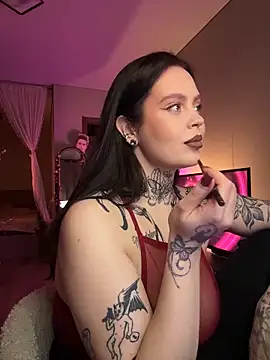 Snapshot of Mariiiiiway chatting on 04-10-26, 07:29 Mariiiiiway online show from 04-10-26, 07:29