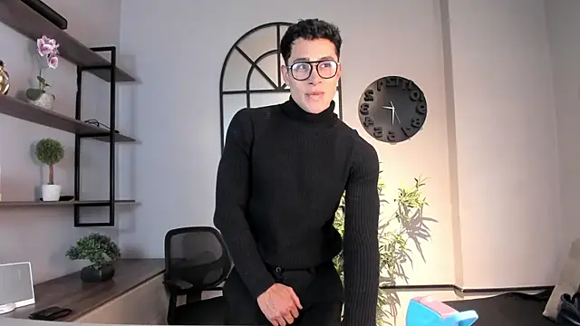 AustinJones  online show from 10-18-25, 07:47