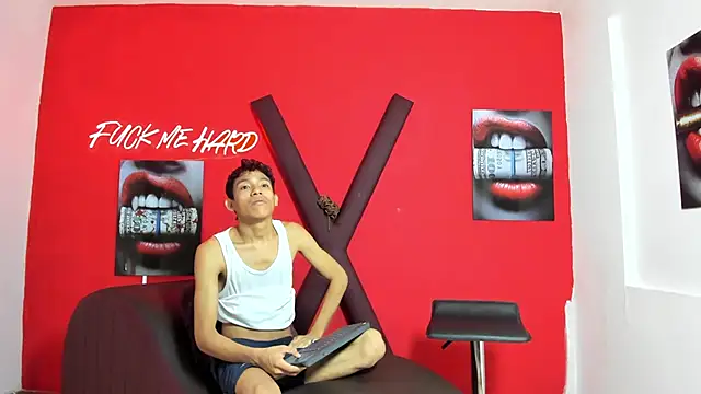 BEAUTY BOYS1 online show from 03-03-26, 07:20