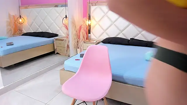 LiamHeat online show from 09-10-25, 05:07