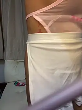 Snapshot of zghn8 chatting on 09-08-25, 04:06 zghn8 online show from 09-08-25, 04:06