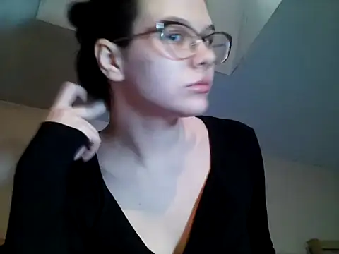 LaVostraDorothy online show from 01-18-26, 11:47