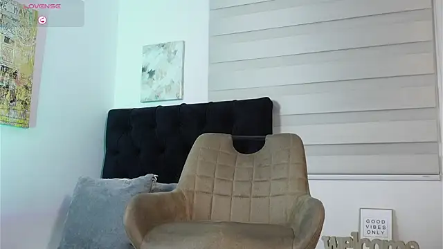 Thiago Hill online show from 04-10-26, 09:30