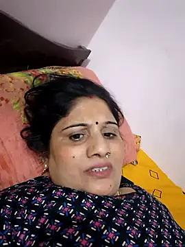 Snapshot of Rakhi99x chatting on 05-12-26, 10:34 Rakhi99x online show from 05-12-26, 10:34