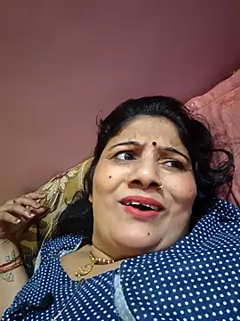 Snapshot of Rakhi99x chatting on 05-16-26, 10:01 Rakhi99x online show from 05-16-26, 10:01