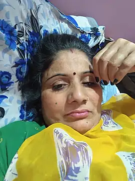 Snapshot of Rakhi99x chatting on 05-22-26, 03:06 Rakhi99x online show from 05-22-26, 03:06