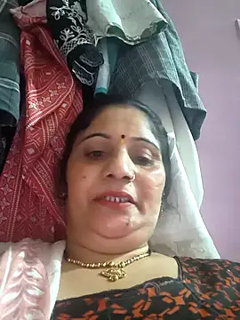 Snapshot of Rakhi99x chatting on 05-25-26, 08:20 Rakhi99x online show from 05-25-26, 08:20