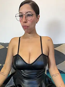 luvely online show from 06-12-26, 03:11