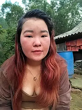 lylylove online show from 05-06-26, 11:21