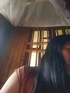 Snapshot of miss-su chatting on 12-18-25, 06:52 miss-su online show from 12-18-25, 06:52