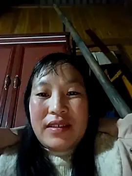 Snapshot of miss-su chatting on 12-20-25, 11:12 miss-su online show from 12-20-25, 11:12