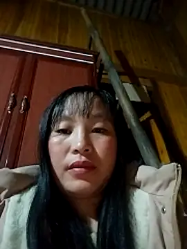 Snapshot of miss-su chatting on 12-21-25, 12:12 miss-su online show from 12-21-25, 12:12