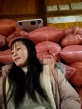 Snapshot of miss-su chatting on 01-19-26, 08:07 miss-su online show from 01-19-26, 08:07