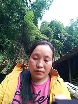 Snapshot of miss-su chatting on 02-15-26, 08:46 miss-su online show from 02-15-26, 08:46