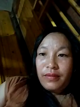 Snapshot of miss-su chatting on 04-04-26, 09:12 miss-su online show from 04-04-26, 09:12