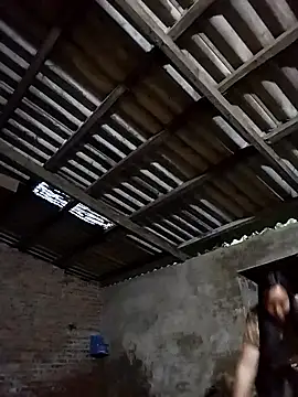 Snapshot of miss-su chatting on 04-08-26, 11:21 miss-su online show from 04-08-26, 11:21