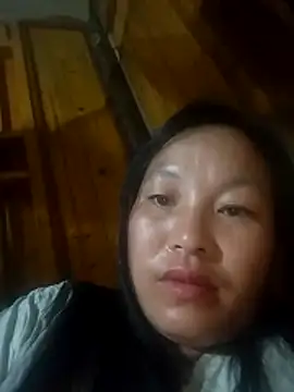 Snapshot of miss-su chatting on 04-12-26, 10:15 miss-su online show from 04-12-26, 10:15