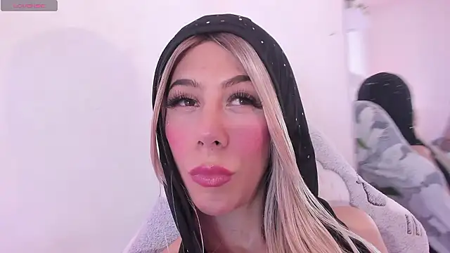 Darlyn tenderhot   online show from 02-01-26, 12:53