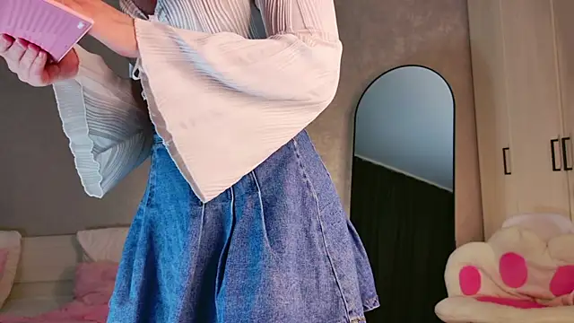 trinnity sweet online show from 04-14-26, 04:24