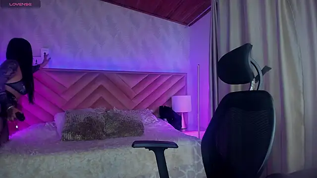  raven black online show from 02-25-26, 01:21