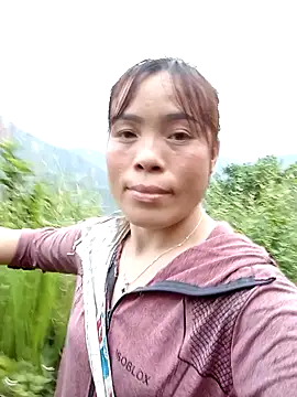 Maymay0033 online show from 10-27-25, 10:08