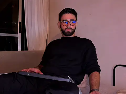 Snapshot of zack_sullivan22 chatting on 03-10-26, 06:40 zack sullivan22 online show from 03-10-26, 06:40