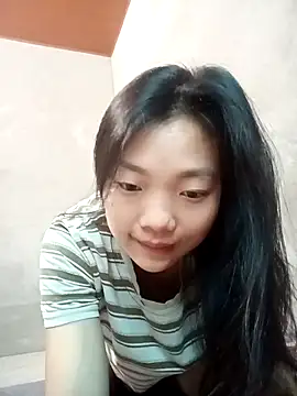 Ananine online show from 04-06-26, 11:49