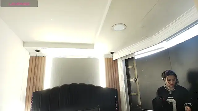 LiaMonroee  online show from 05-16-26, 12:04