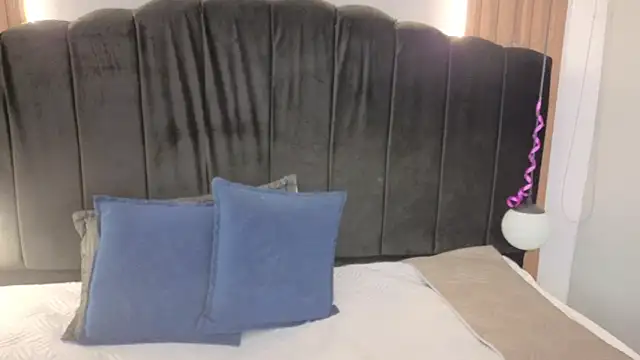 LiaMonroee  online show from 05-23-26, 12:09