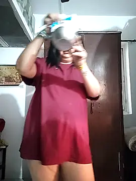 Snapshot of Jann_Riya333 chatting on 04-16-26, 02:01 Jann Riya333 online show from 04-16-26, 02:01