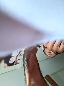 Snapshot of Mannofthe12 chatting on 03-23-26, 02:10 Mannofthe12 online show from 03-23-26, 02:10