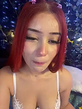 Snapshot of Ashly_cutee chatting on 06-22-26, 11:13 Ashly cutee online show from 06-22-26, 11:13